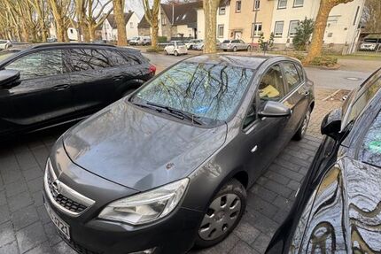 Opel Astra 178.000 km 3.300 &euro; Bottrop 46240
