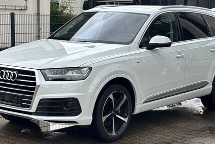 Audi Q7 160.000 km 27.900 &euro; Dortmund 44379