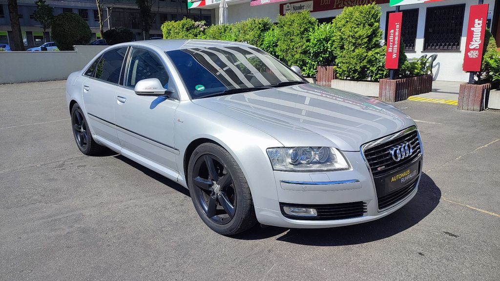 Audi A8 238.000 km 7.990 &euro; Essen 45138