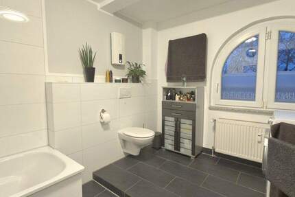 Wohnung Oberhausen Altstadt-Mitte - 3 Zimmer, 113 m&sup2;, 945&euro; | Angebot:25748239