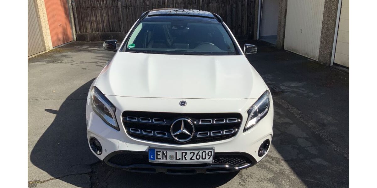 Mercedes-Benz GLA 180 59.000 km 17.990 &euro; Gevelsberg 58285