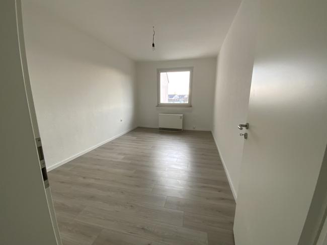 Etagenwohnung Gelsenkirchen Gelsenkirchen-Mitte - 3 Zimmer, 68 m&sup2;, 475&euro; | Angebot:24410014