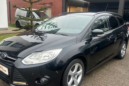 Ford Focus 174.400 km 2.990 &euro; Waltrop 45731
