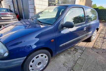 Renault Clio 84.350 km 699 &euro; Dortmund 44339