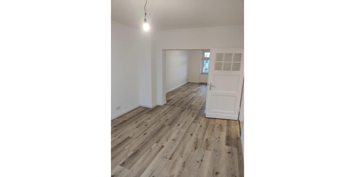 Etagenwohnung Recklinghausen - 3 Zimmer, 104 m&sup2;, 1.100&euro; | Angebot:25933015