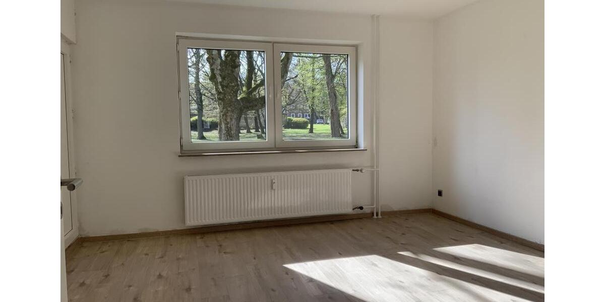 Erdgeschoßwohnung Gelsenkirchen Gelsenkirchen-Nord - 3 Zimmer, 67 m&sup2;, 489&euro; | Angebot:25988798