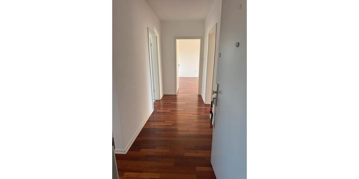 Etagenwohnung Holzwickede - 3 Zimmer, 70 m&sup2;, 179.000&euro; | Angebot:25428454