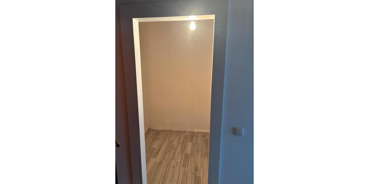 Etagenwohnung Herne Wanne-Bickern - 2.5 Zimmer, 72 m&sup2;, 650&euro; | Angebot:25355281