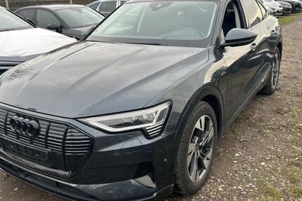 Audi e-tron 32.983 km 29.935 &euro; Hagen 58091