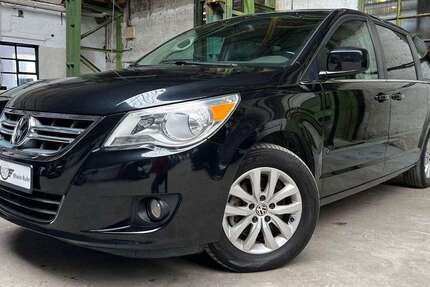 VW Routan 138.614 km 14.990 &euro; Witten 58454