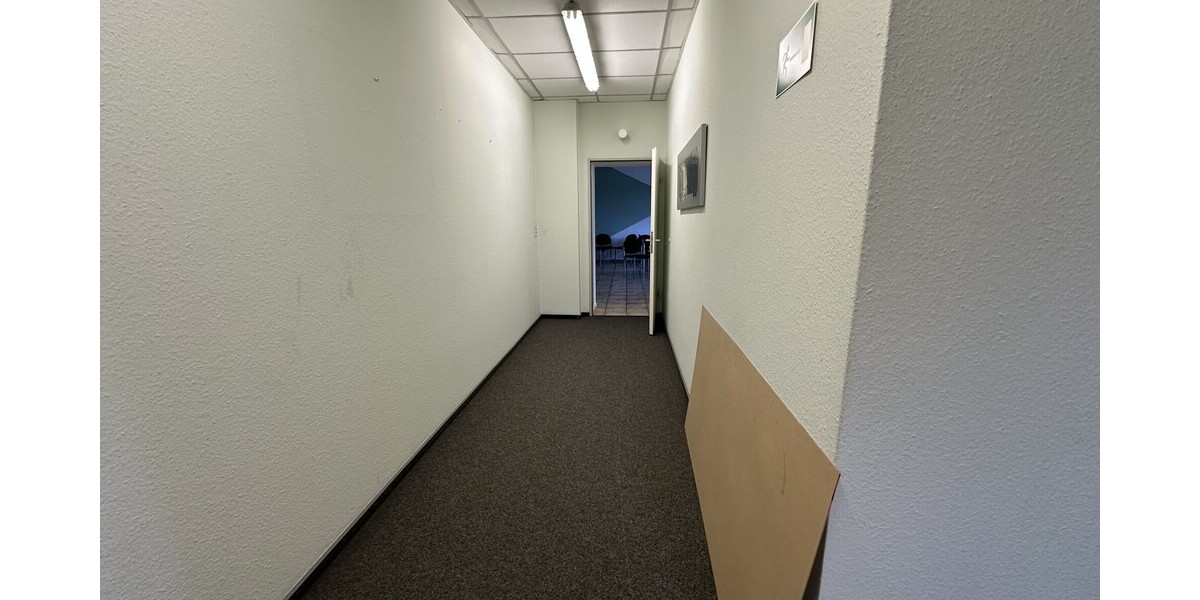 Attraktive Fahrschulfläche in Top-Lage von Dortmund-Brackel - Gewerbeobjekt Dortmund / Brackel Brackel | Angebot:26057671