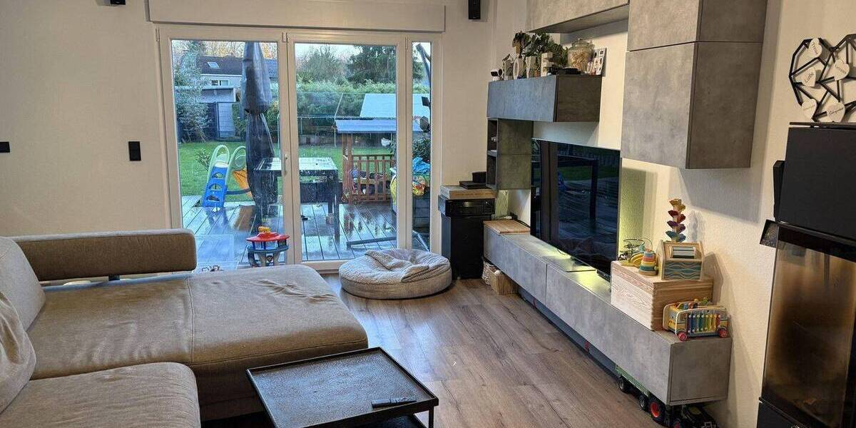 Reihenmittelhaus Bochum Höntrop - 4 Zimmer, 89 m&sup2;, 389.000&euro; | Angebot:26197975