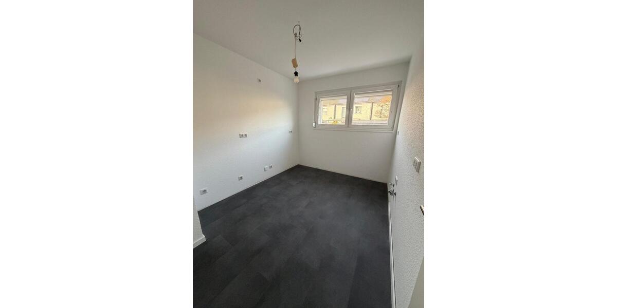 Reihenhaus Gladbeck Alt-Rentfort - 7 Zimmer, 140 m&sup2;, 1.850&euro; | Angebot:25595852