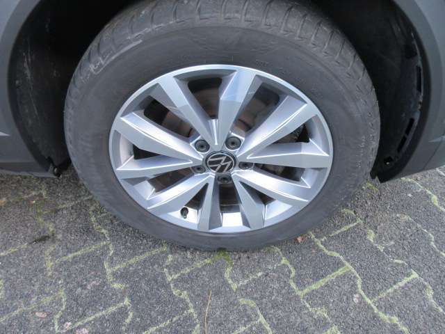 VW T-Roc Style 1.0 TSI NAVI KAMERA ACC LED APS SITZHE 136.870 km 16.988 &euro; Bergkamen 59192