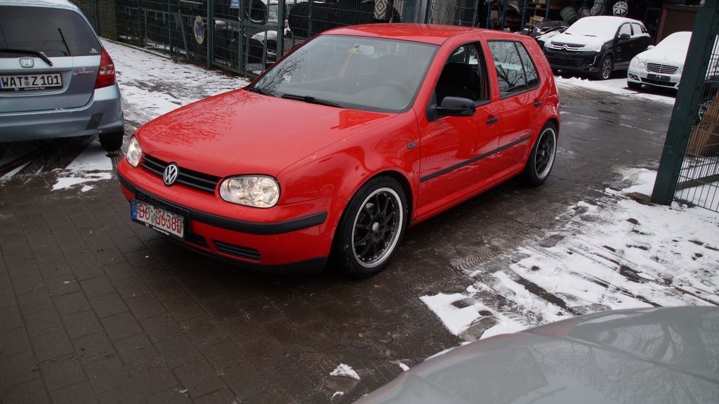 VW Golf 209.000 km 2.450 &euro; Bochum 44793