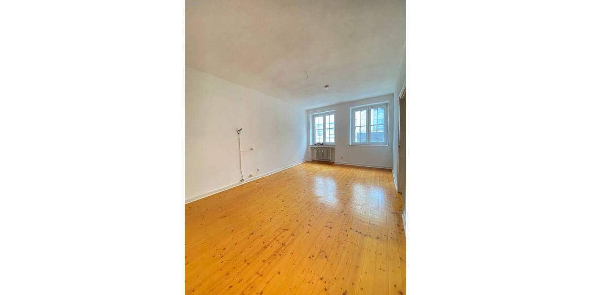 Gewerbeobjekt Bottrop Stadtmitte - 3 Zimmer, 145 m&sup2;, 700&euro; | Angebot:26154181