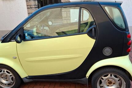 Smart ForTwo 105.000 km 2.700 &euro; Recklinghausen 45659