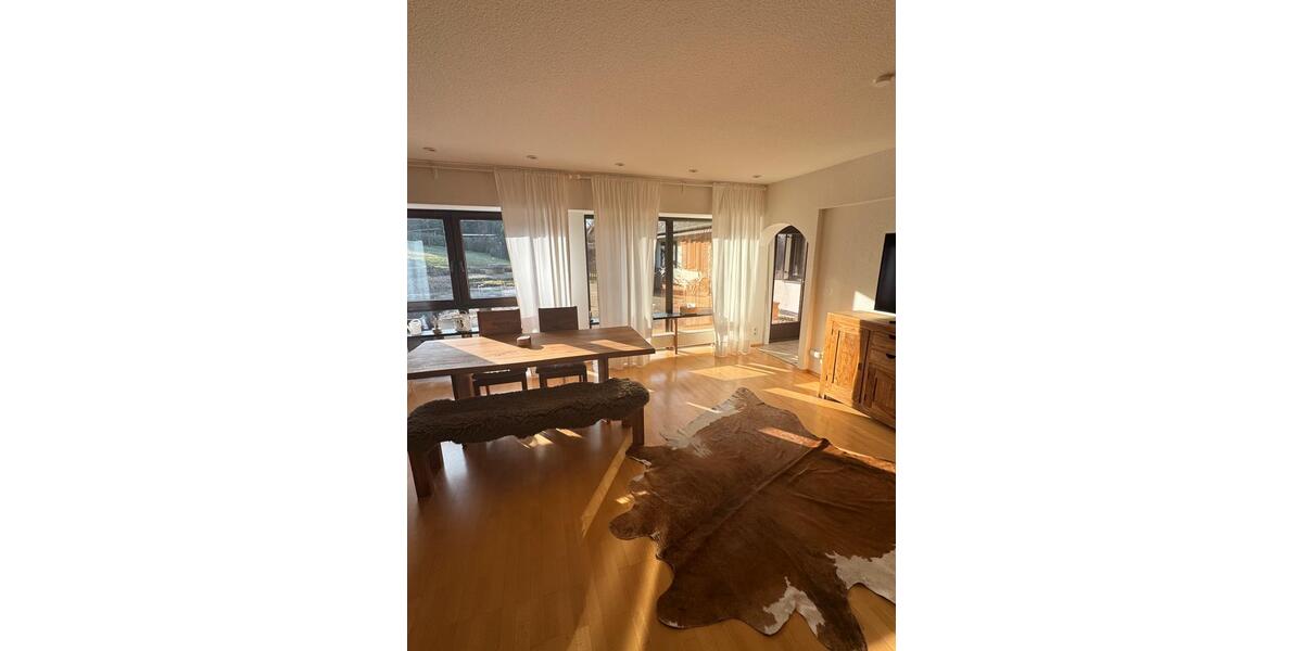 Etagenwohnung Schwerte - 2 Zimmer, 120 m&sup2;, 90&euro; | Angebot:25297094