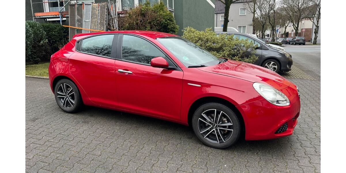 Alfa Romeo Giulietta 234.000 km 3.850 &euro; Herne 44649