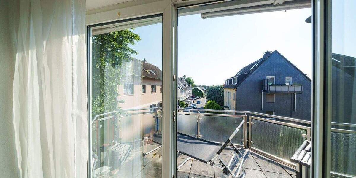 Etagenwohnung Bochum Dahlhausen - 8 Zimmer, 220 m&sup2;, 449.000&euro; | Angebot:25721357