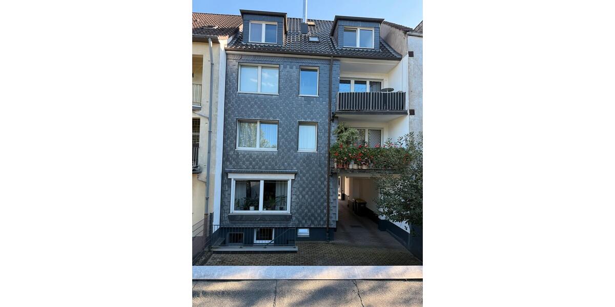 Dachgeschoßwohnung Essen Stadtbezirk II - 2 Zimmer, 42 m&sup2;, 335&euro; | Angebot:25806822