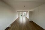 Dachgeschoßwohnung Essen Huttrop - 3.5 Zimmer, 87 m&sup2;, 1.044&euro; | Angebot:25377302