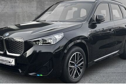 BMW iX1 11.800 km 40.490 &euro; Recklinghausen 45659