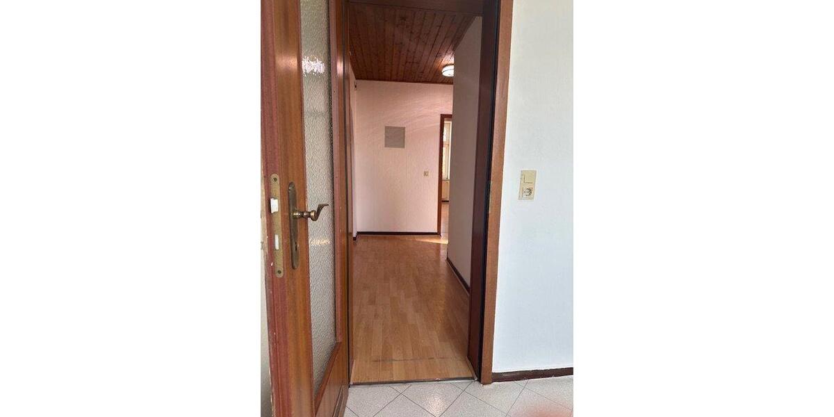 Etagenwohnung Herne - 3 Zimmer, 75 m&sup2;, 530&euro; | Angebot:26003668