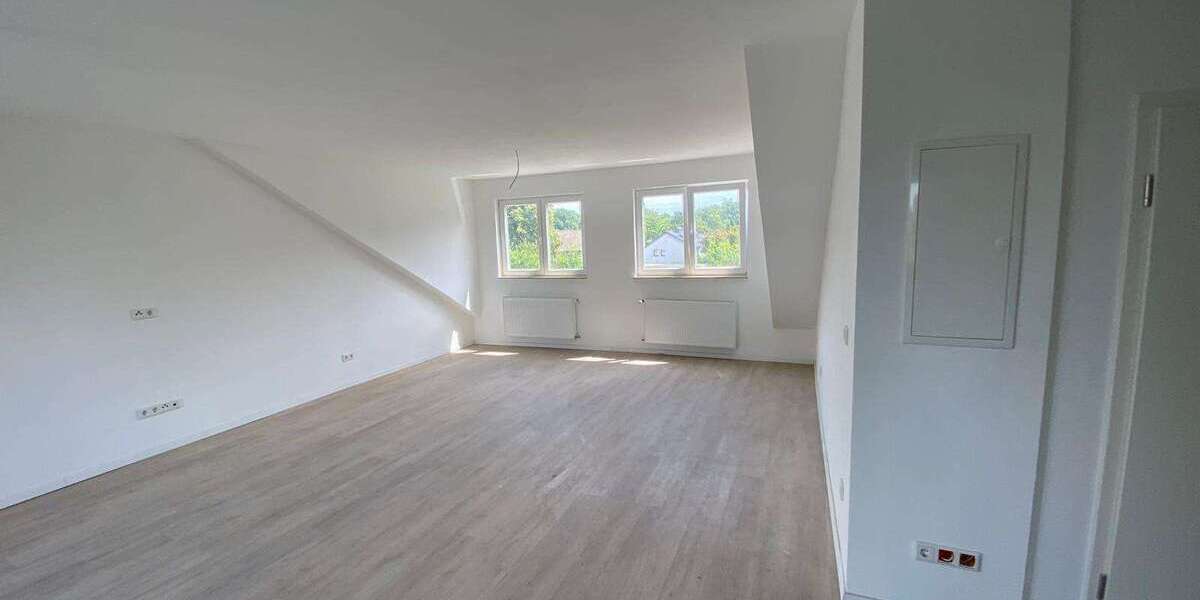 Etagenwohnung Bochum - 2.5 Zimmer, 65 m&sup2;, 180.000&euro; | Angebot:25723083