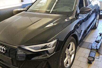 Audi e-tron 69.997 km 33.249 &euro; Hagen 58091