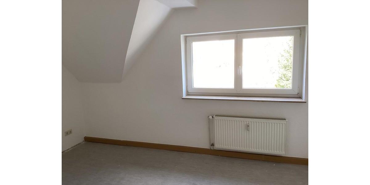 Dachgeschoßwohnung Gelsenkirchen Gelsenkirchen-West - 3 Zimmer, 61 m&sup2;, 461&euro; | Angebot:25166118