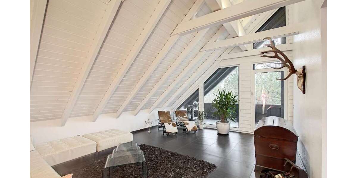 Etagenwohnung Dortmund Hombruch - 4 Zimmer, 145 m&sup2;, 1.675&euro; | Angebot:24367723