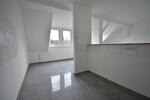 Dachgeschoßwohnung Essen Stadtbezirk VII - 2 Zimmer, 68 m&sup2;, 500&euro; | Angebot:22209779