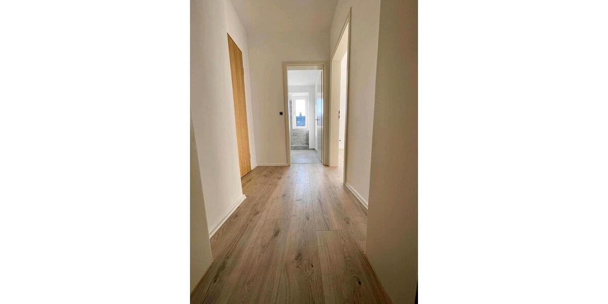 Etagenwohnung Essen Stadtbezirk IV - 2 Zimmer, 60 m&sup2;, 200.000&euro; | Angebot:26704524
