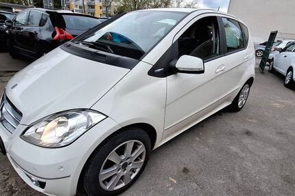 Mercedes-Benz A 160 131.200 km 5.500 &euro; Dortmund 44339