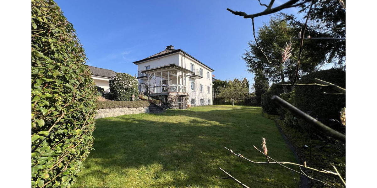 Einfamilienhaus Hagen Hochschulviertel - 6 Zimmer, 259 m&sup2;, 795.000&euro; | Angebot:26257571