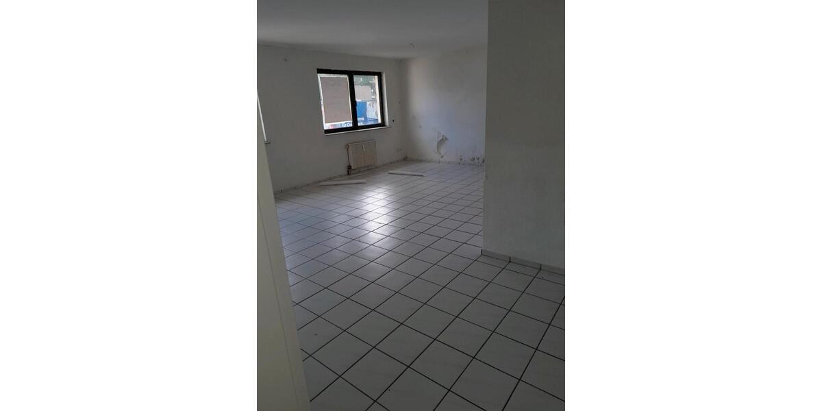 Etagenwohnung Essen Stadtbezirk VII - 3 Zimmer, 86 m&sup2;, 900&euro; | Angebot:25353868