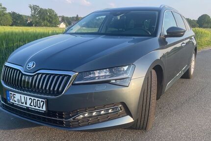 Skoda Superb 107.000 km 21.999 &euro; Oer-Erkenschwick 45739