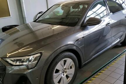 Audi e-tron 29.987 km 38.948 &euro; Hagen 58091