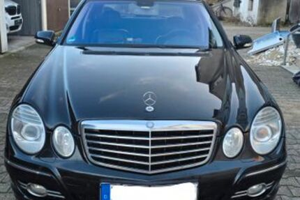 Mercedes-Benz E 320 274.000 km 5.800 &euro; Recklinghausen 45661