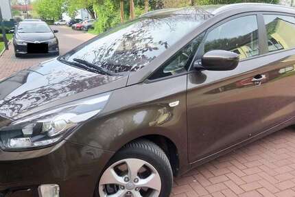 Kia Carens 56.500 km 7.100 &euro; Bottrop, Stadt 46240