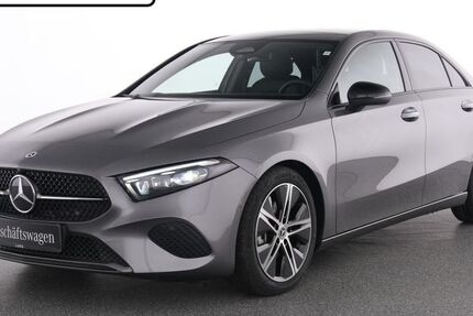 Mercedes-Benz A 180 3.688 km 33.915 &euro; Essen 45309