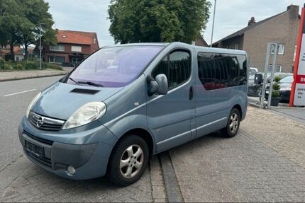 Opel Vivaro 209.000 km 10.999 &euro; HERNE 44623