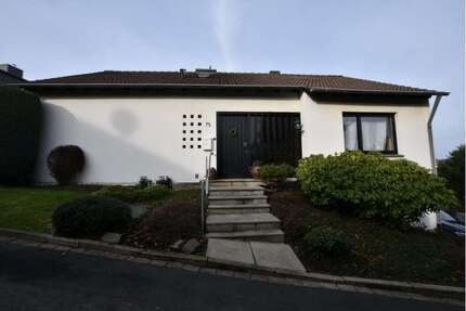 Haus Essen Stadtbezirk IX - 5 Zimmer, 223 m&sup2;, 675.000&euro; | Angebot:25301268