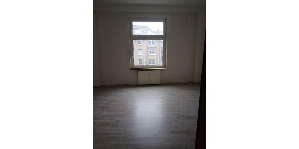Etagenwohnung Gelsenkirchen Altstadt - 2 Zimmer, 64 m&sup2;, 390&euro; | Angebot:25740082