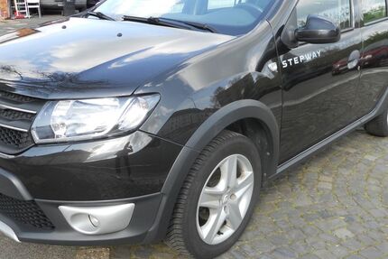 Dacia Sandero 371.000 km 3.900 &euro; Essen 45145