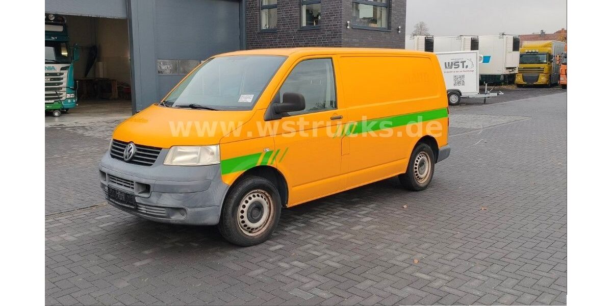 VW T5 Transporter 198.000 km 4.690 &euro; Dorsten 46282