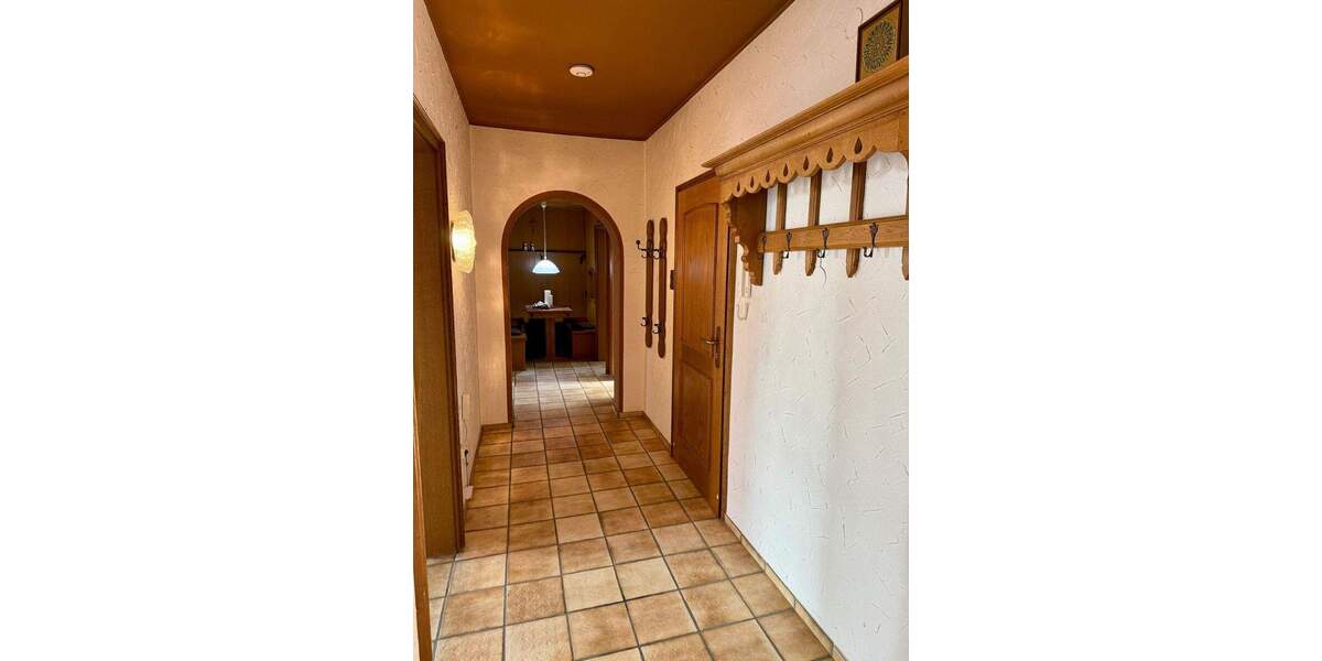 Etagenwohnung Witten Mitte - 3 Zimmer, 103 m&sup2;, 695&euro; | Angebot:25669170