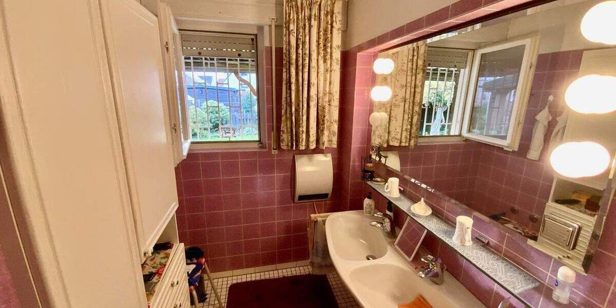 Bungalow Werne - 6 Zimmer, 142 m&sup2;, 450.000&euro; | Angebot:25734284