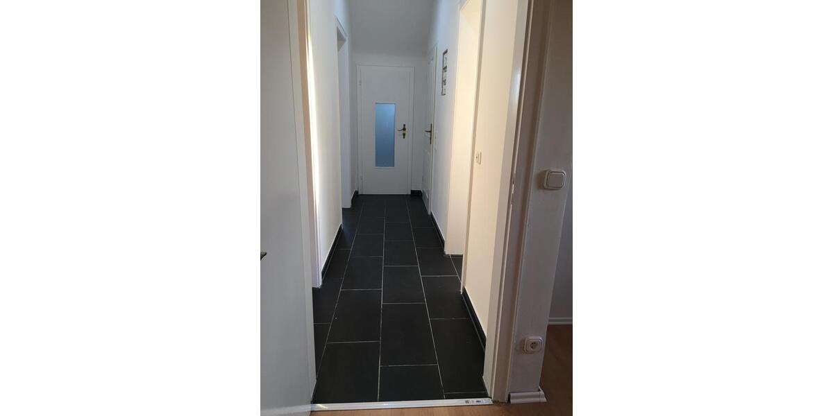 Etagenwohnung Essen Stadtbezirk IV - 2 Zimmer, 60 m&sup2;, 695&euro; | Angebot:25409337